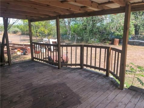 10446 5th Street Beeville TX 78102
