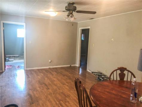 10446 5th Street Beeville TX 78102