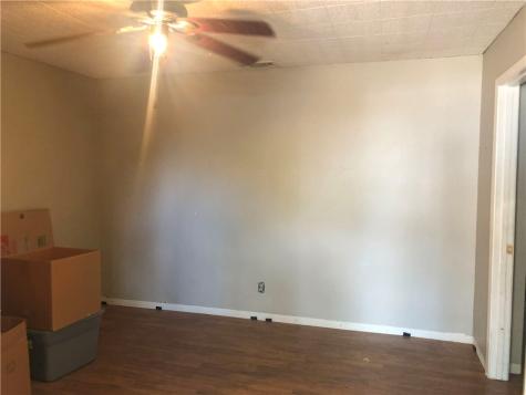 10446 5th Street Beeville TX 78102