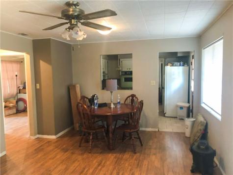 10446 5th Street Beeville TX 78102