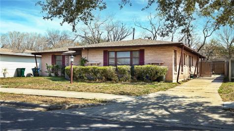 521 Chamberlain Street Corpus Christi TX 78404