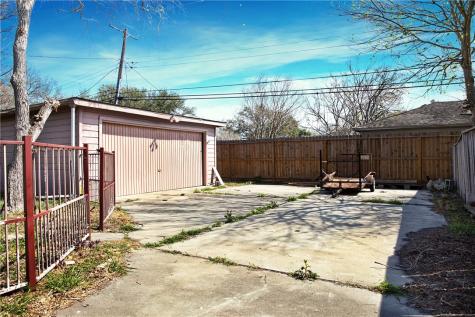 521 Chamberlain Street Corpus Christi TX 78404