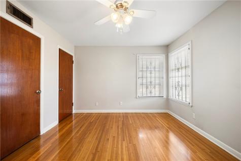521 Chamberlain Street Corpus Christi TX 78404