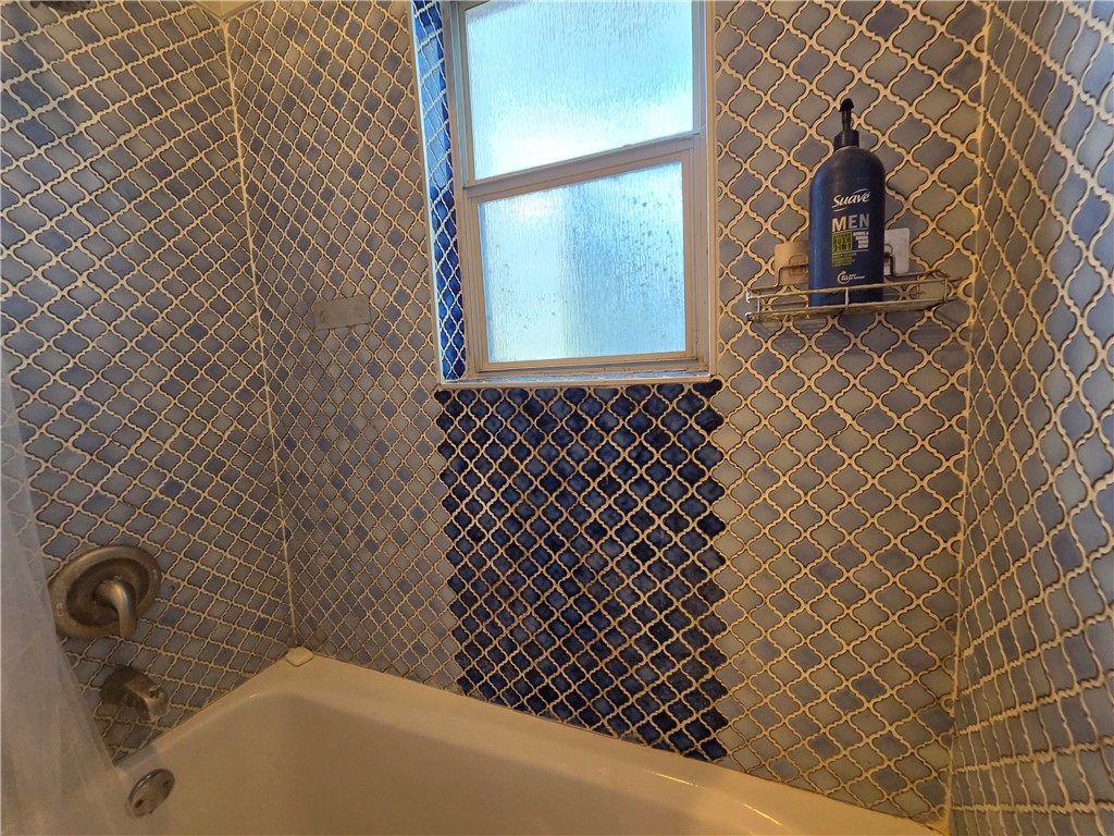 111 Paso Madera Rockport TX 78382