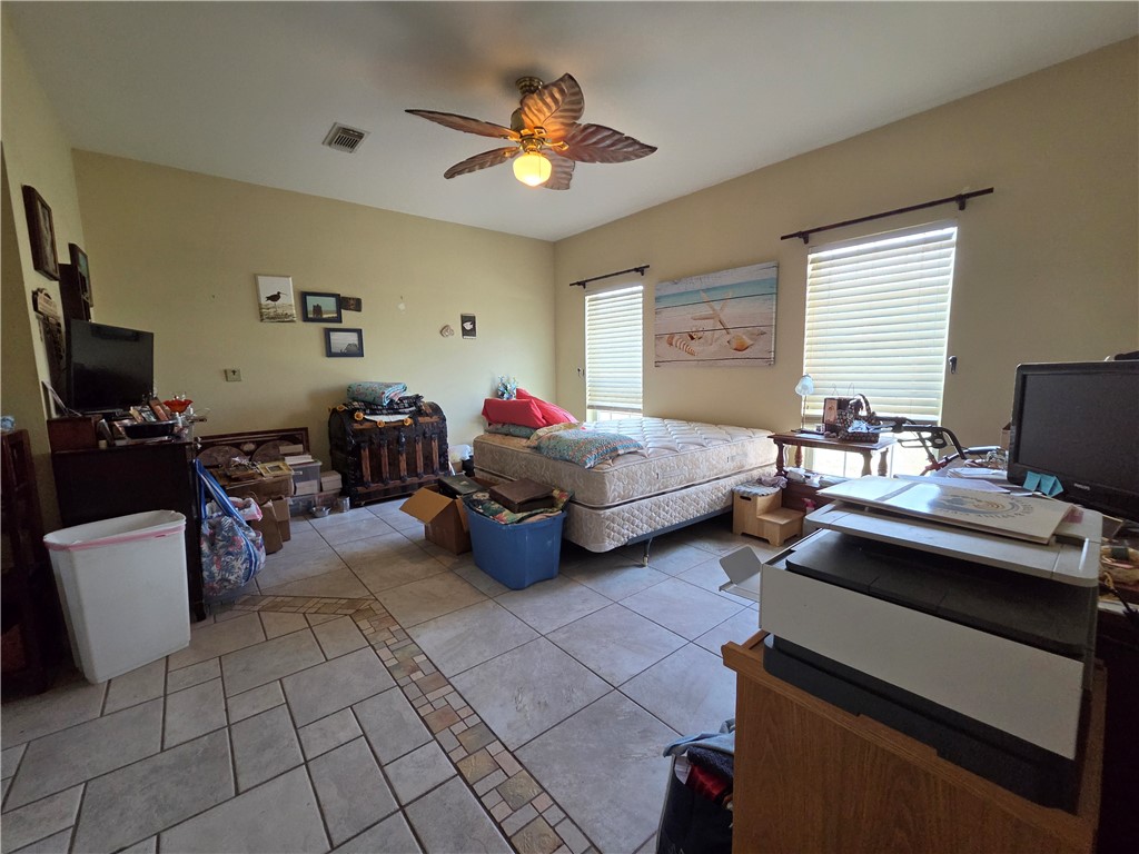 111 Paso Madera Rockport TX 78382