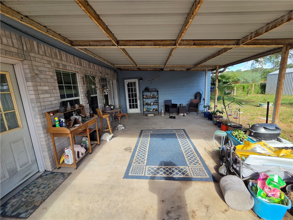 111 Paso Madera Rockport TX 78382
