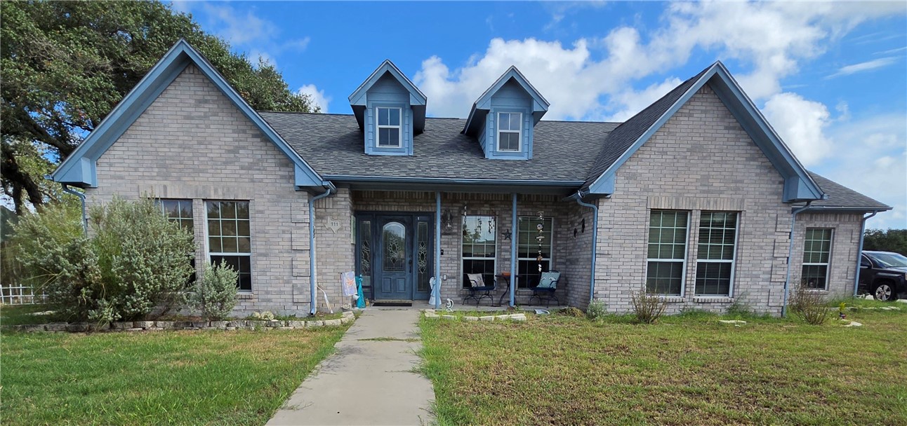 111 Paso Madera Rockport TX 78382
