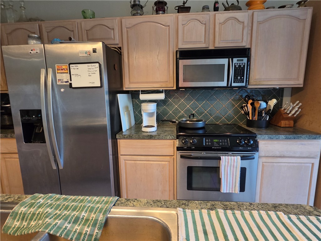 111 Paso Madera Rockport TX 78382
