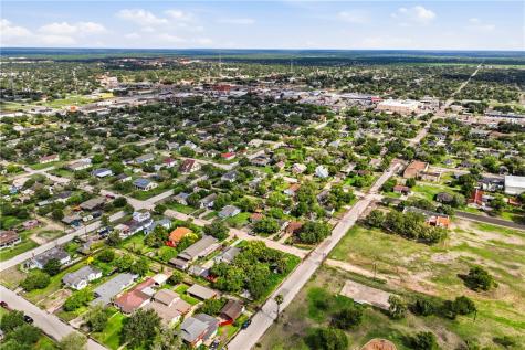 516 E Johnston Avenue Kingsville TX 78363