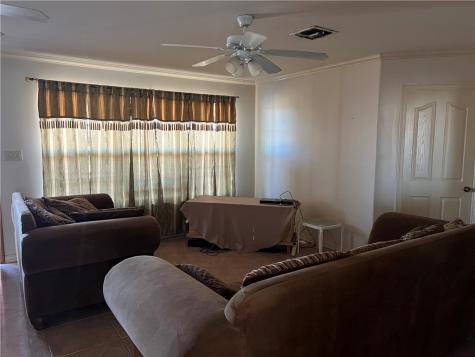 4493 W Highway 359 Benavides TX 78341