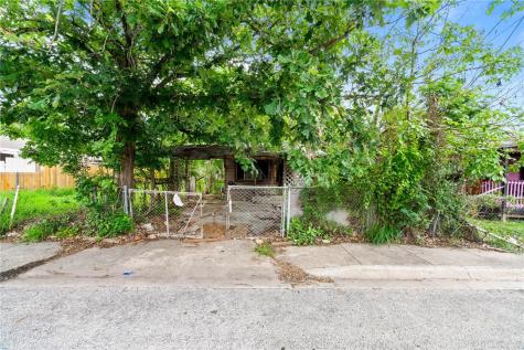808 Elesa Street Corpus Christi TX 78405