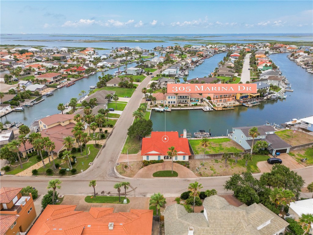 305 Marina Drive Port Aransas TX 78373