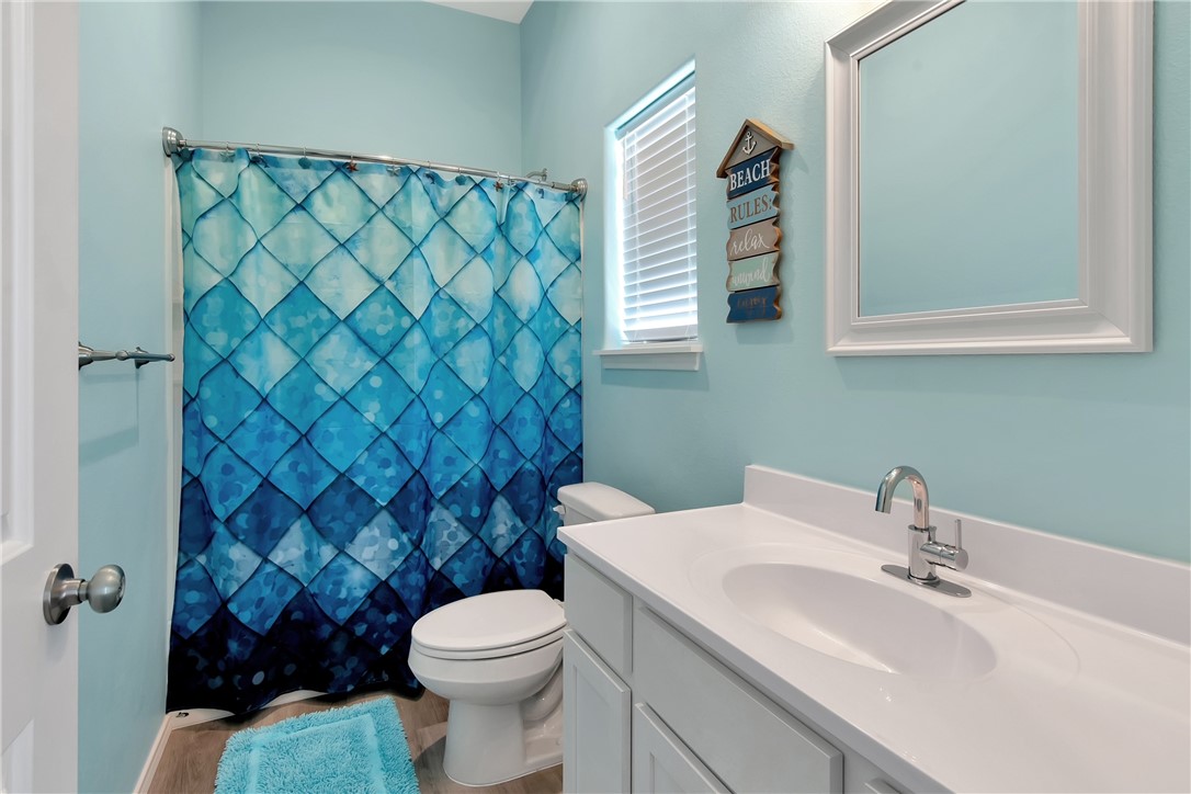 139 Paradise Drive Rockport TX 78382