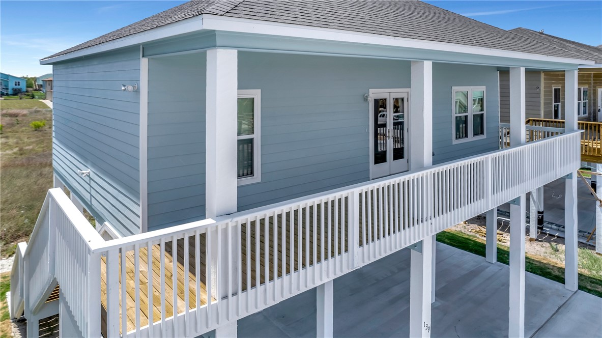 139 Paradise Drive Rockport TX 78382