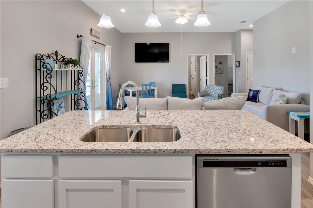 139 Paradise Drive Rockport TX 78382