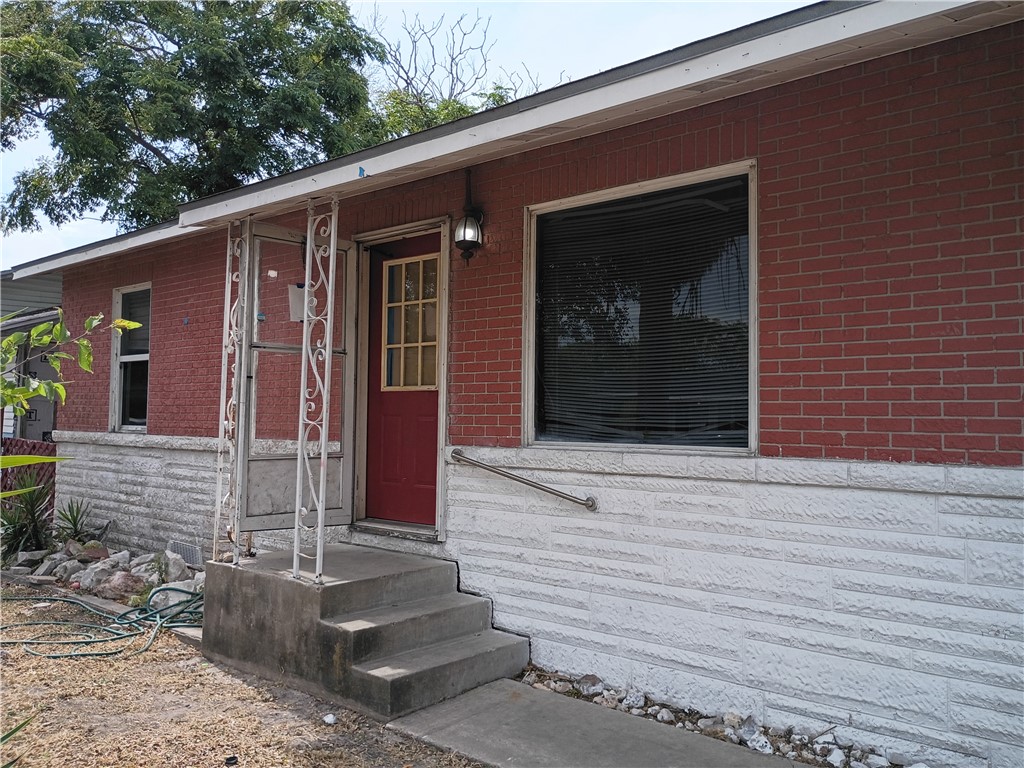 2141 Karen Drive Corpus Christi TX 78416