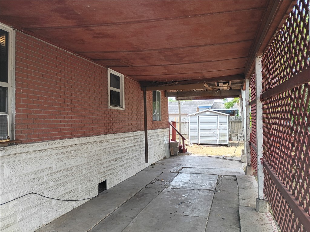 2141 Karen Drive Corpus Christi TX 78416