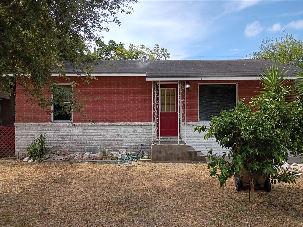 2141 Karen Drive Corpus Christi TX 78416