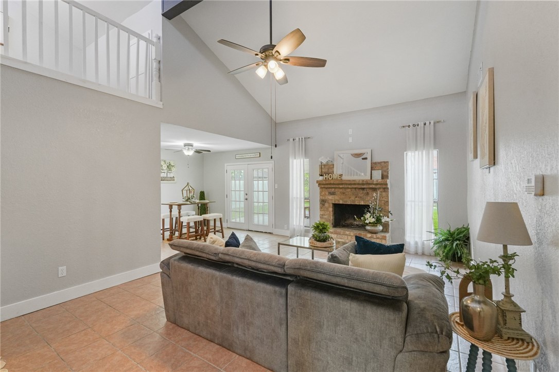 7006 Wakeforest Drive Corpus Christi TX 78413