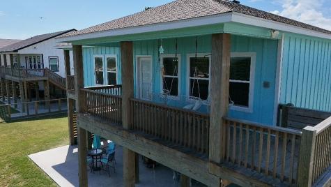 2106 S Young Street Rockport TX 78382