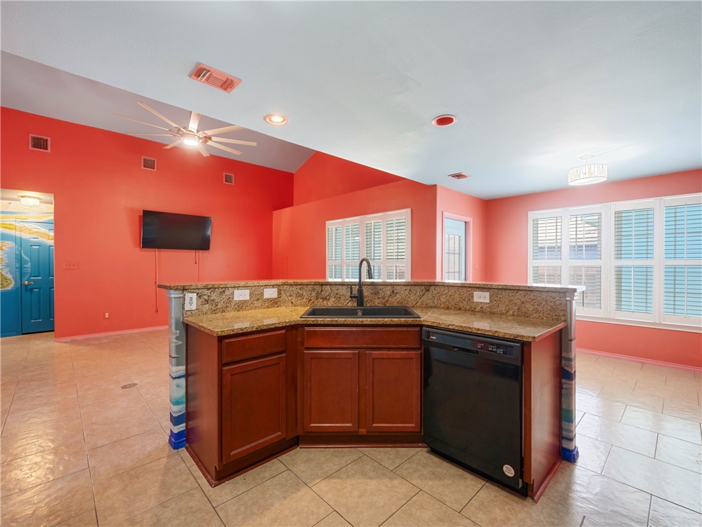 134 Treasure Street Rockport TX 78382