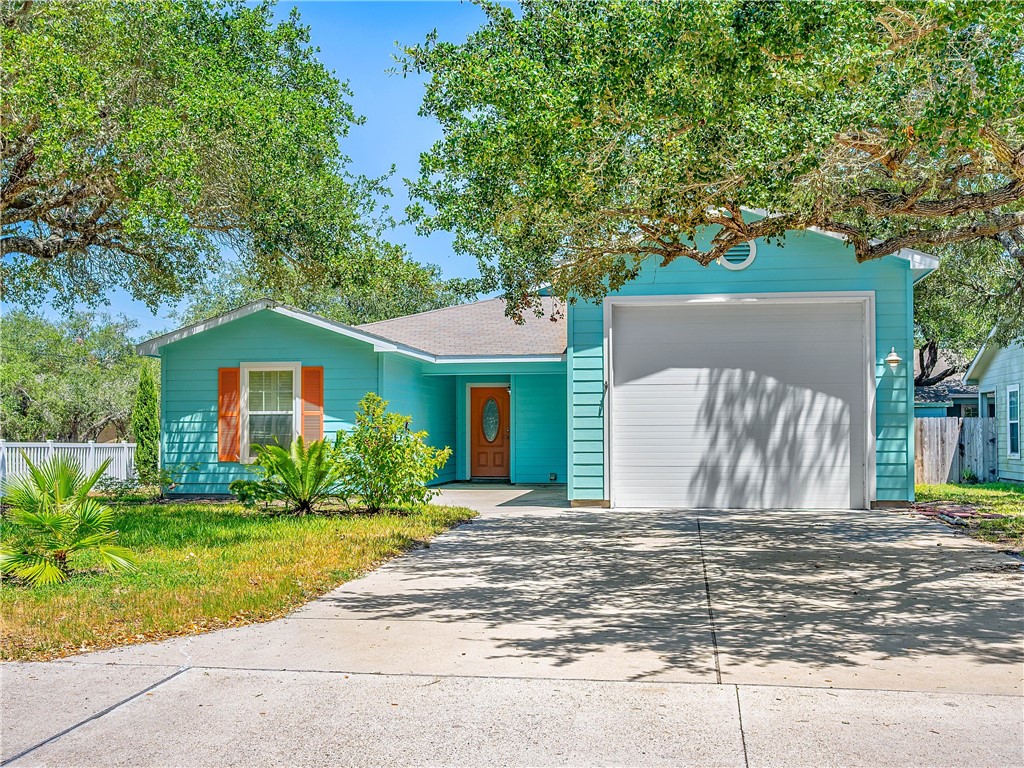 134 Treasure Street Rockport TX 78382