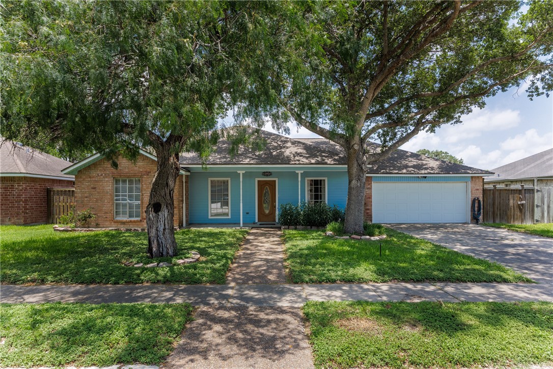 3525 Picadilly Corpus Christi TX 78414