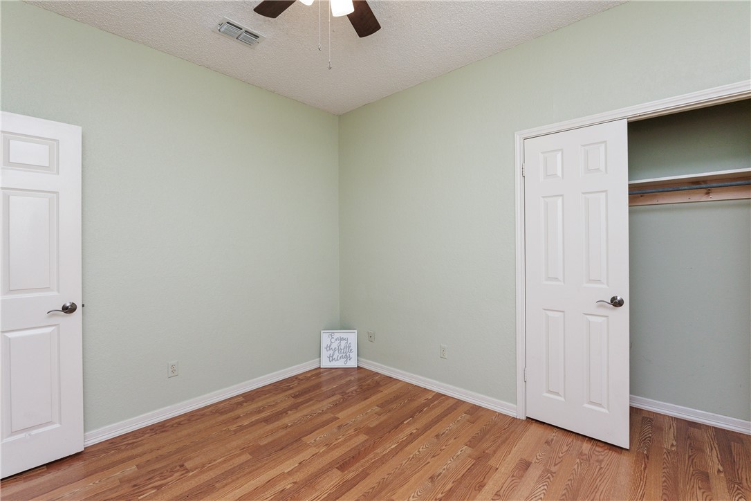 3525 Picadilly Corpus Christi TX 78414