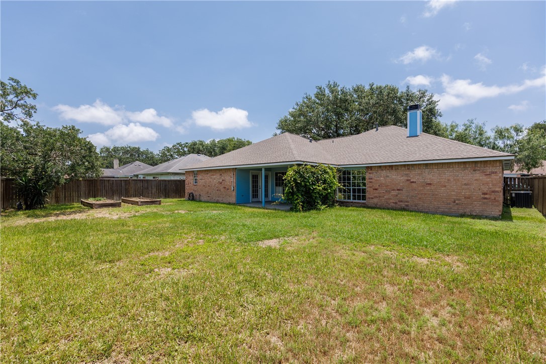 3525 Picadilly Corpus Christi TX 78414
