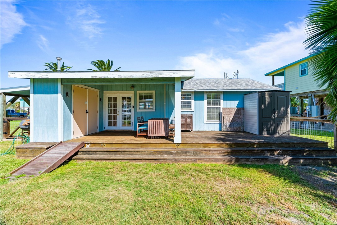 819 S Magnolia Street Rockport TX 78382
