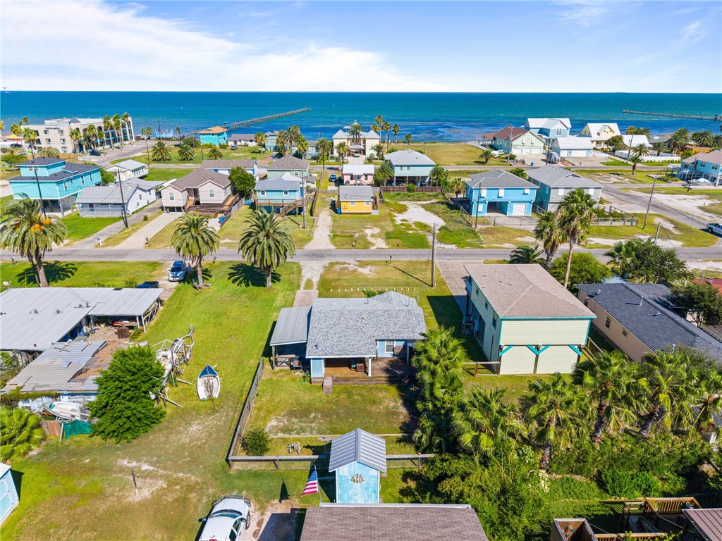 819 S Magnolia Street Rockport TX 78382