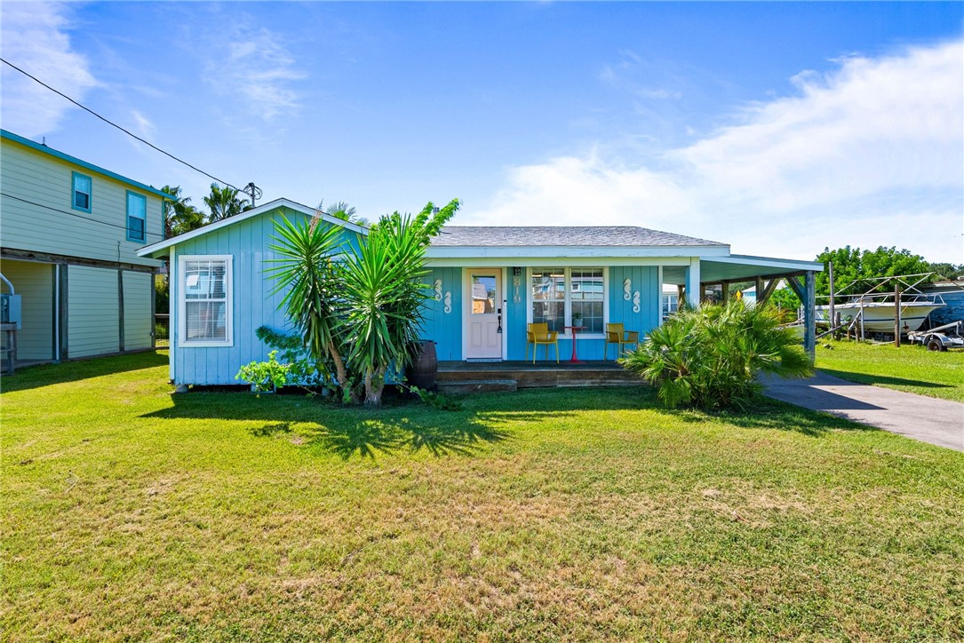 819 S Magnolia Street Rockport TX 78382