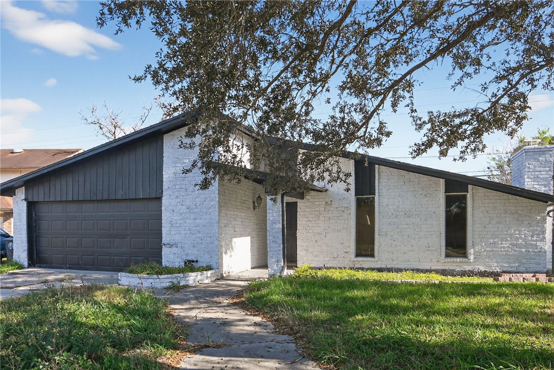 4110 Boros Drive Corpus Christi TX 78413