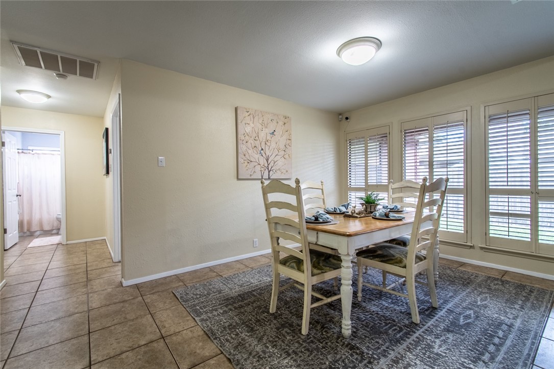3245 Hampton Street Corpus Christi TX 78414
