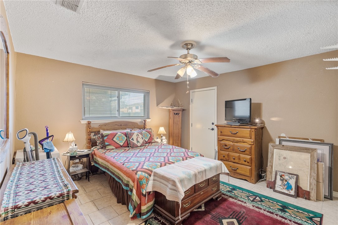 6813 Braesvalley Drive Corpus Christi TX 78413