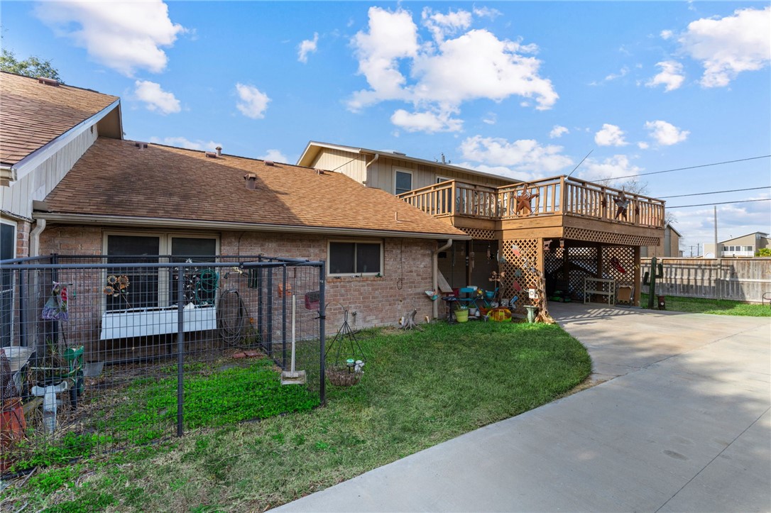 6813 Braesvalley Drive Corpus Christi TX 78413