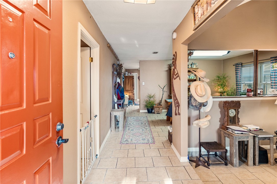 6813 Braesvalley Drive Corpus Christi TX 78413