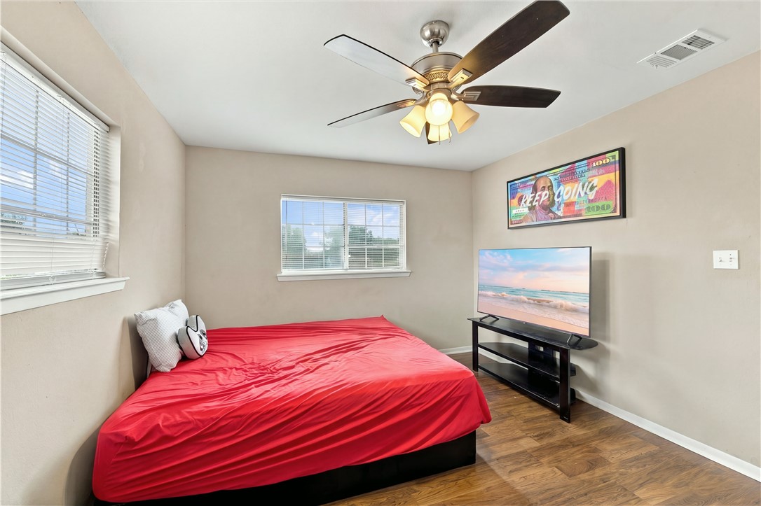 7029 Tamarron Court Corpus Christi TX 78413