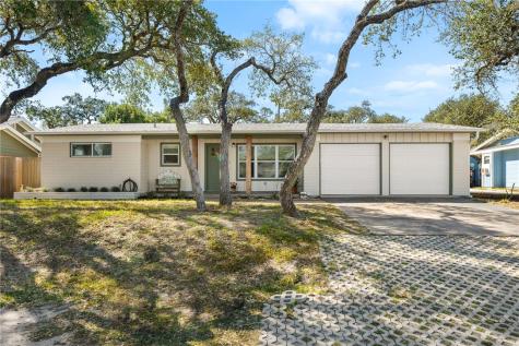 1907 Cochran Lane Rockport TX 78382