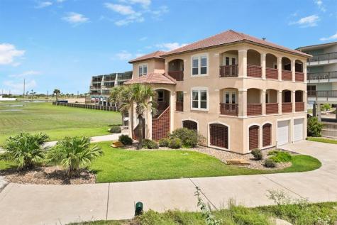 110 Mariners Drive Port Aransas TX 78373