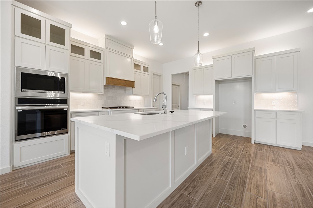 1702 Elm View Drive Corpus Christi TX 78418