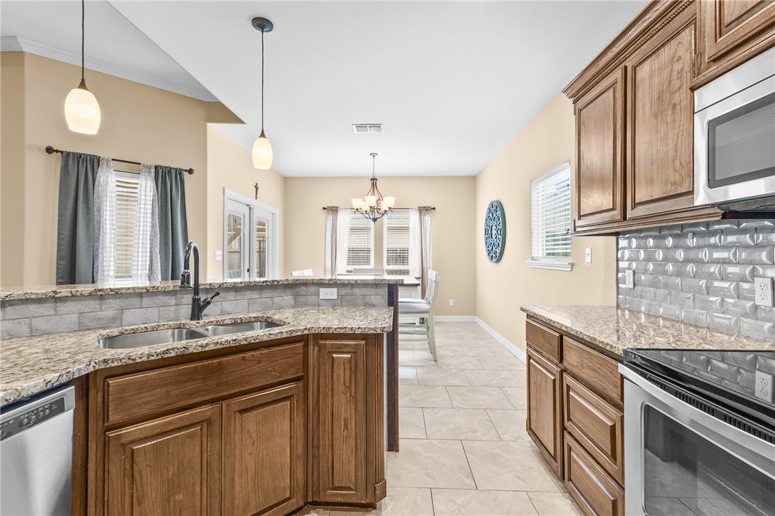 3826 Woodhouse Lane Corpus Christi TX 78414