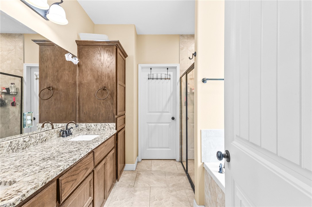 3826 Woodhouse Lane Corpus Christi TX 78414