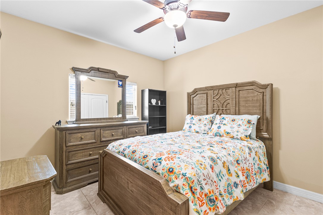 3826 Woodhouse Lane Corpus Christi TX 78414