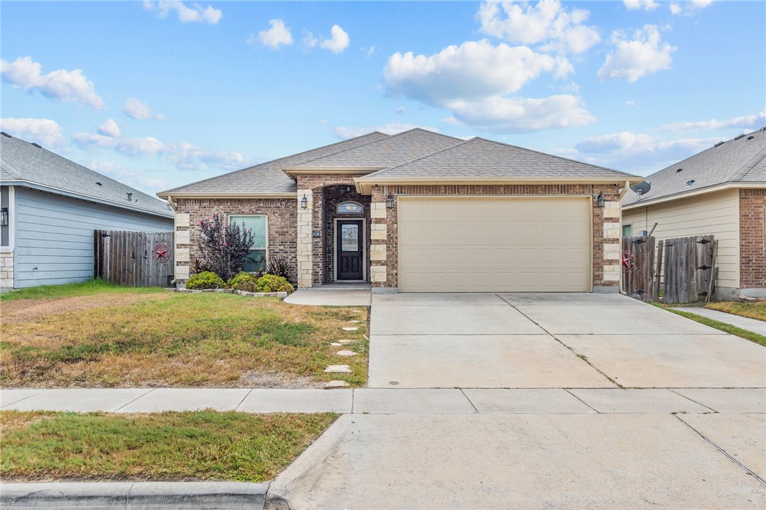 3826 Woodhouse Lane Corpus Christi TX 78414