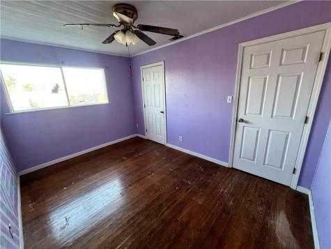 602 Richard Cruz Street Freer TX 78357