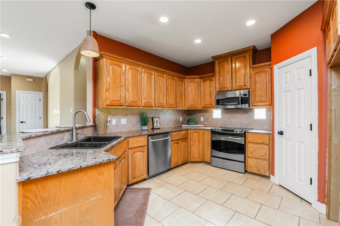 14825 Cobo De Bara Circle Corpus Christi TX 78418