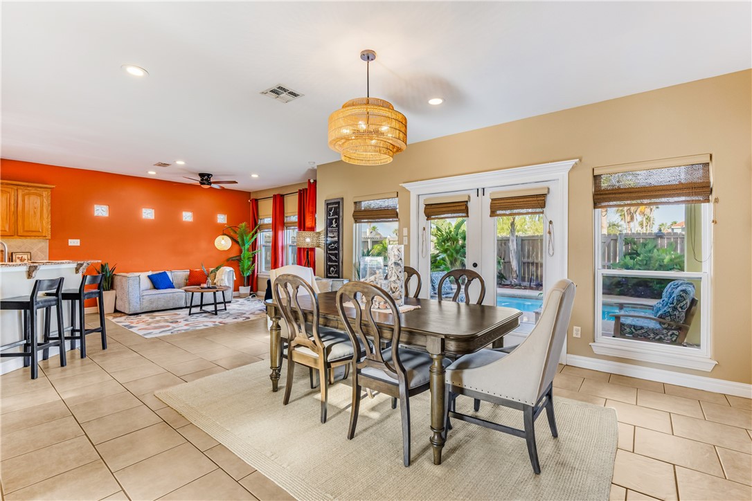14825 Cobo De Bara Circle Corpus Christi TX 78418