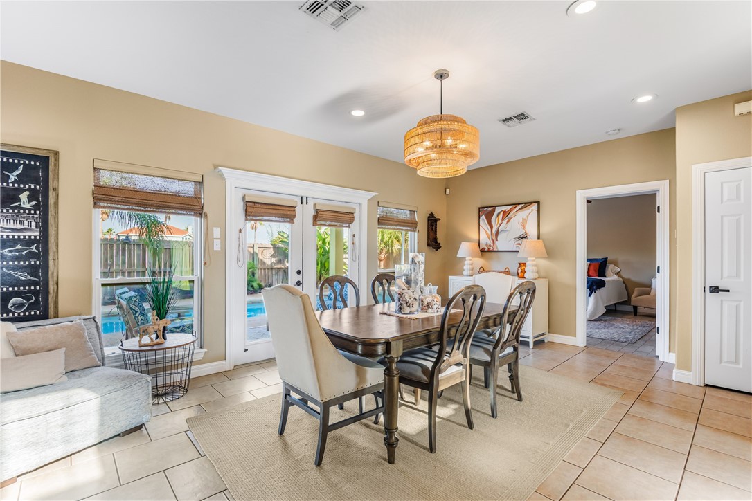 14825 Cobo De Bara Circle Corpus Christi TX 78418