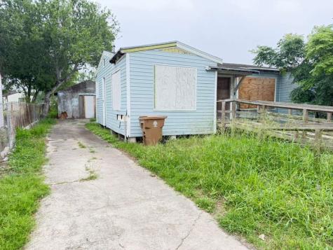218 Dover Avenue Corpus Christi TX 78408